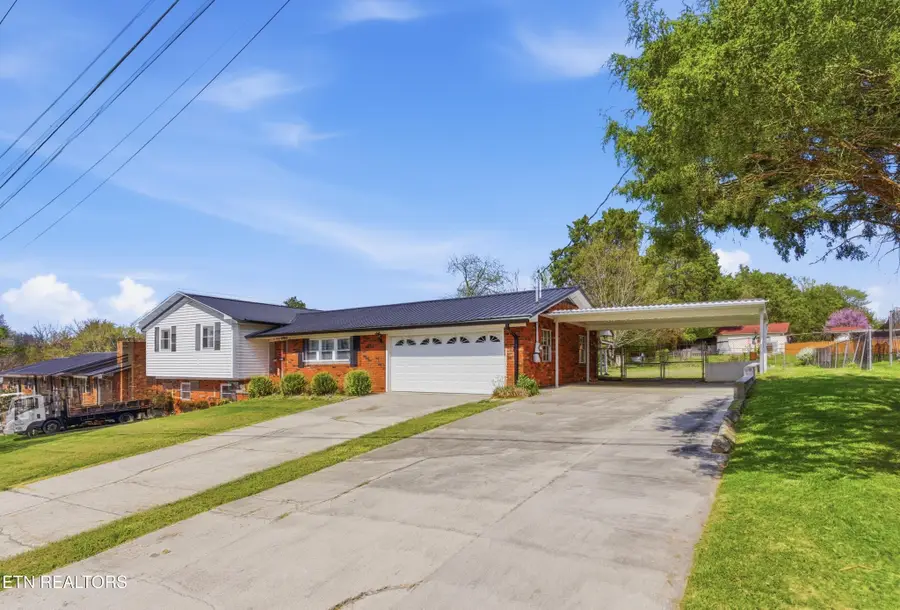 7336 Palmleaf Rd, Knoxville, TN 37918 - #3