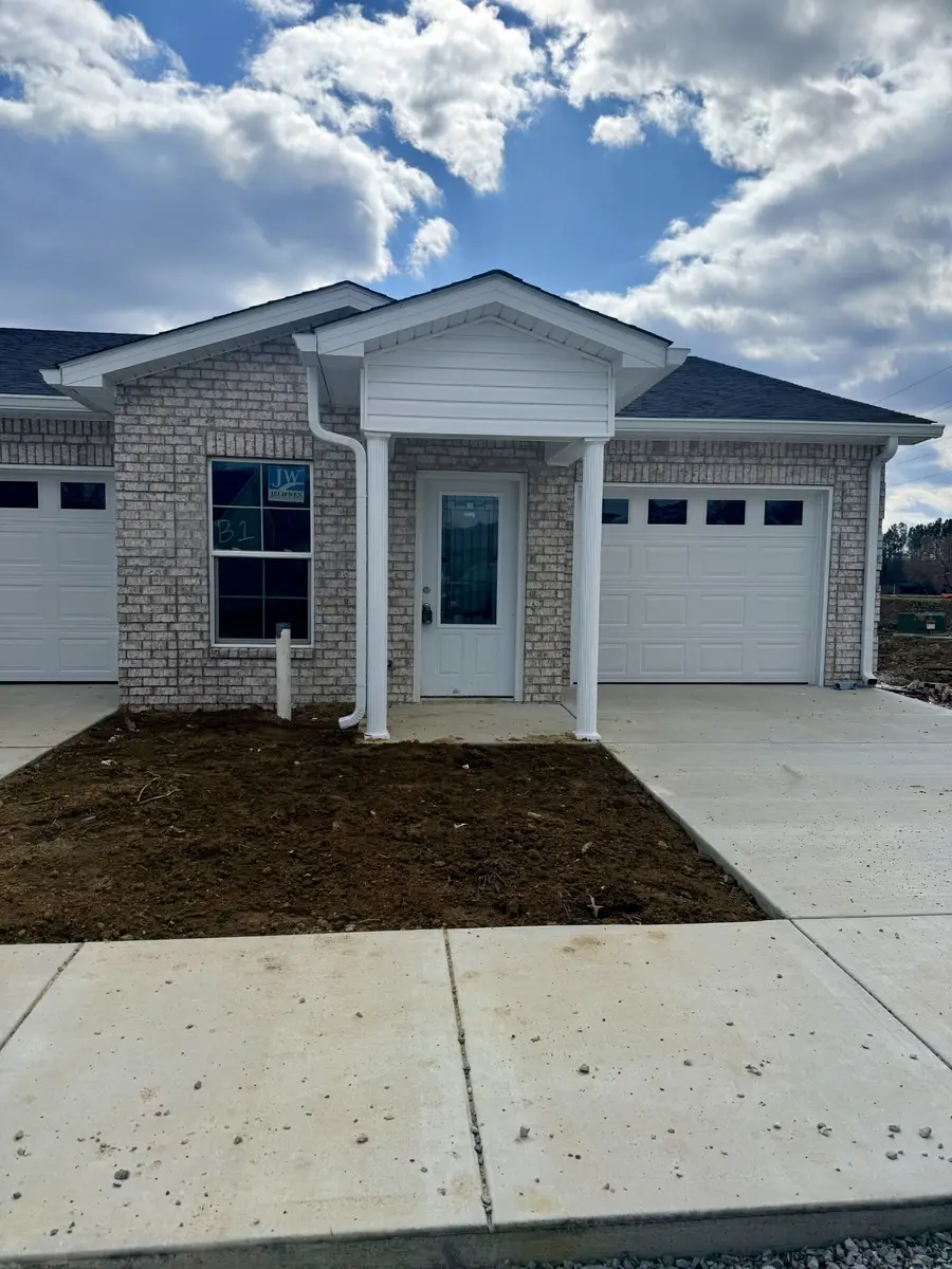 741 Kings Ln #B-5, Tullahoma, TN 37388 - #2