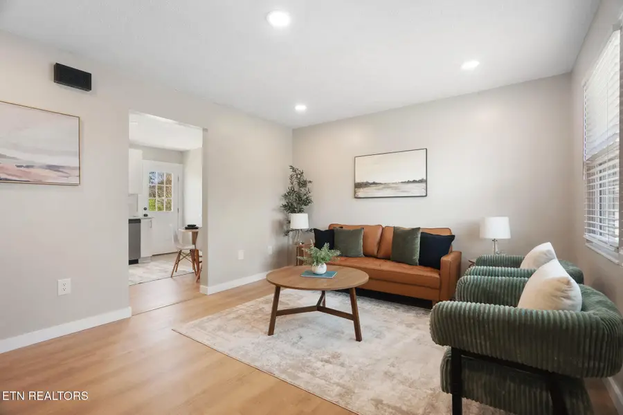 2451 Cecil Ave, Knoxville, TN 37917 - #2