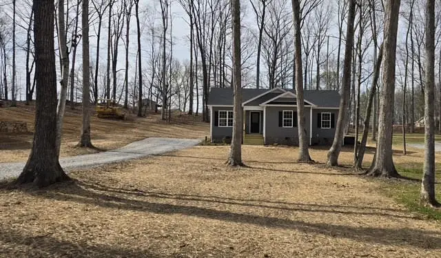 1267 Higginbotham Rd, McMinnville, TN 37110 - #3