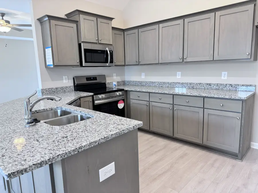 1257 Lakewalk Dr, Antioch, TN 37013 - #2