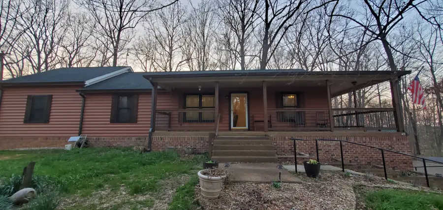 1109 Ellis Ct, Chapmansboro, TN 37035 - #2