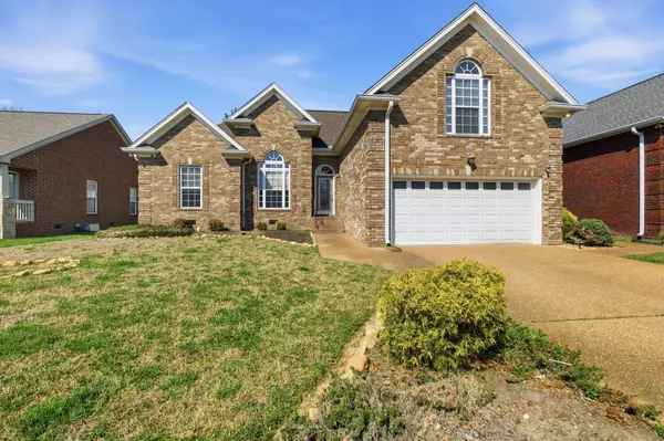 1009 Stonehollow Way, Mount Juliet, TN 37122