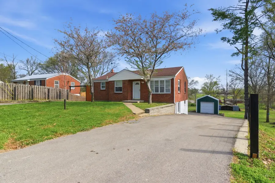 417 Cottonwood Dr, Nashville, TN 37214 - #2