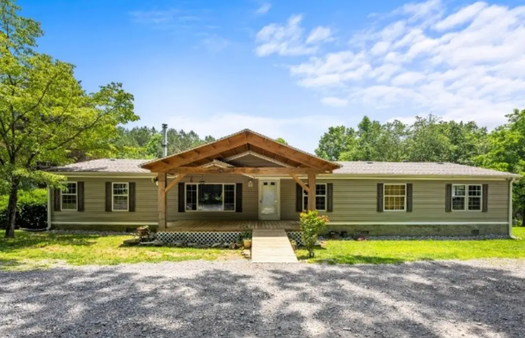 295 Fletcher Rd, Gruetli Laager, TN 37339 - #1