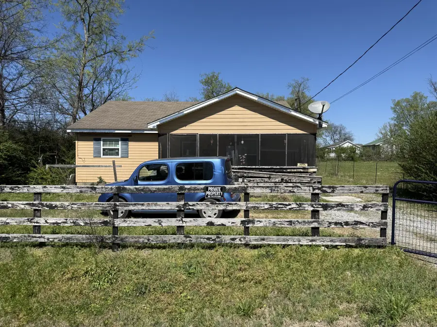 303 Cainsville Rd, Lebanon, TN 37087 - #2