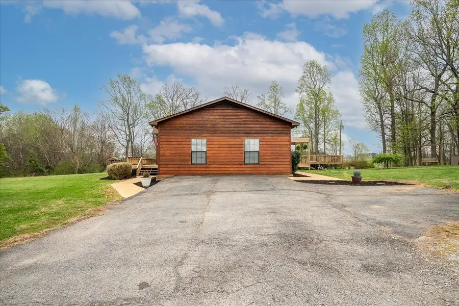 79 French Rd, Loretto, TN 38469 - #2