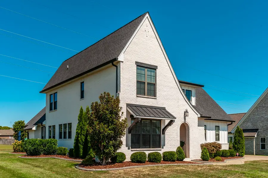 977 Westbrook Dr, Gallatin, TN 37066 - #3