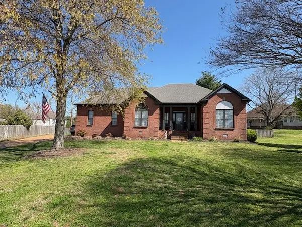 2508 Douglas Ct, Thompsons Station, TN 37179