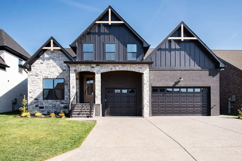 631 Hollow Wood Trl, Mount Juliet, TN 37122 - #1