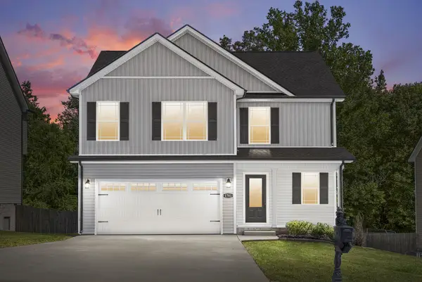 1781 Rains Rd, Clarksville, TN 37042