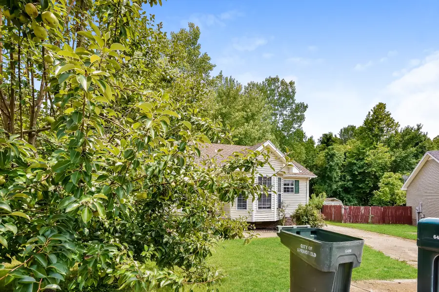 649 Laramie Dr, Springfield, TN 37172 - #3