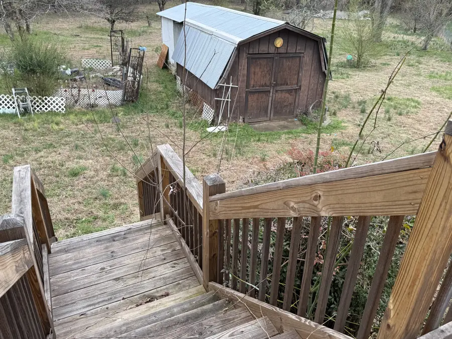 1369 Gip Manning Rd, Clarksville, TN 37042 - #2