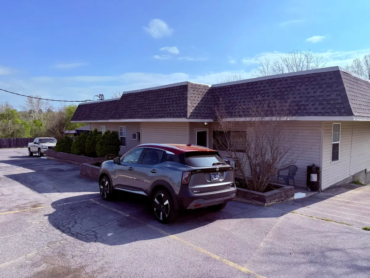 1815 S Cannon Blvd, Shelbyville, TN 37160 - #1