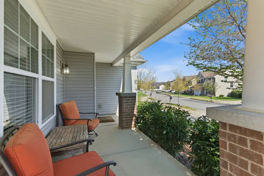 736 Gloucester Ln, Nashville, TN 37221 - #3