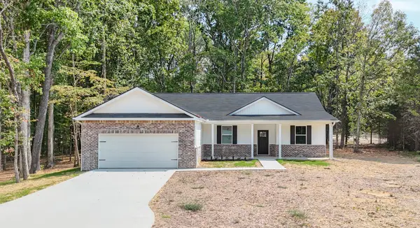 214 Crepe Myrtle Drive, Dickson, TN 37055