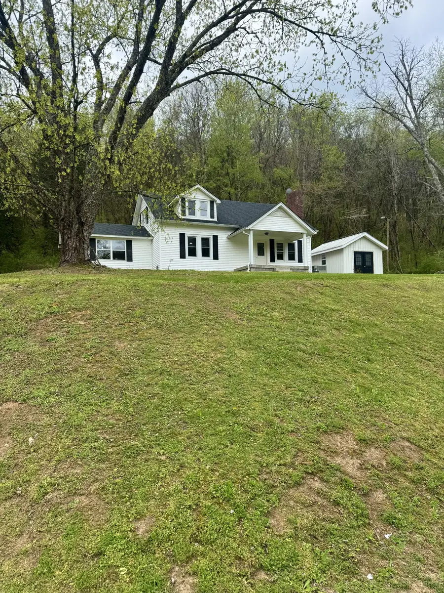 260 Defeated Creek Hwy, Carthage, TN 37030 - #2