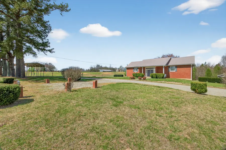 165 Almyra Rd, Sparta, TN 38583 - #3