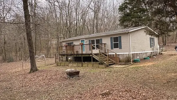 122 Haddock Lane, Benton, TN 37307