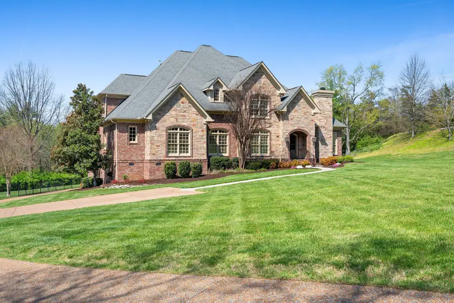 101 Balleroy Dr, Brentwood, TN 37027 - #2