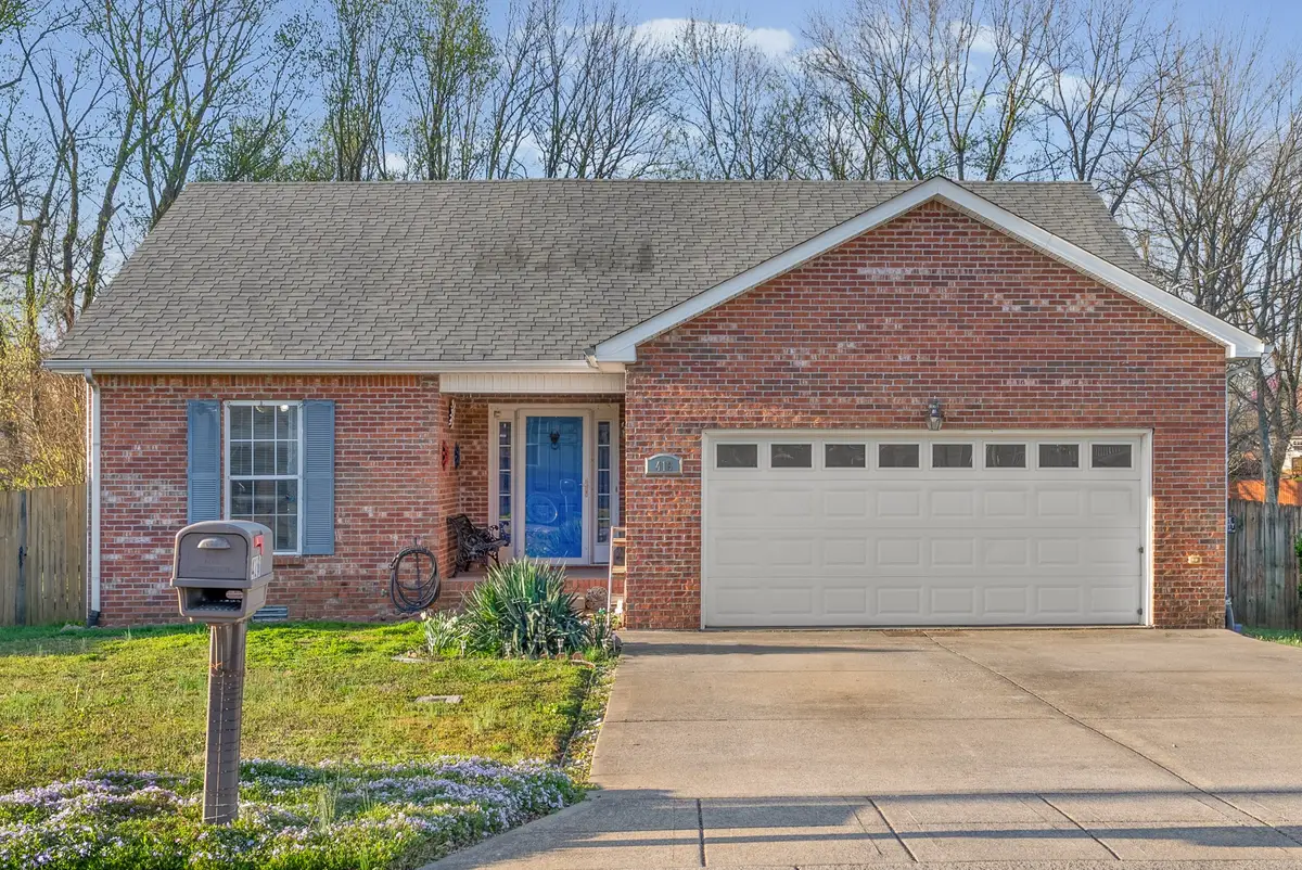 416 Faulkner Dr, Clarksville, TN 37042 - #1