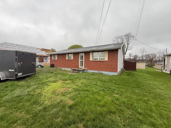 2901 Indian Run Rd, Russell, KY 41139