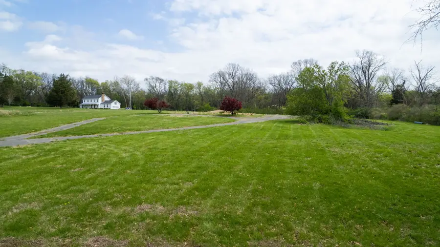 712 New Shackle Island Rd, Hendersonville, TN 37075 - #3