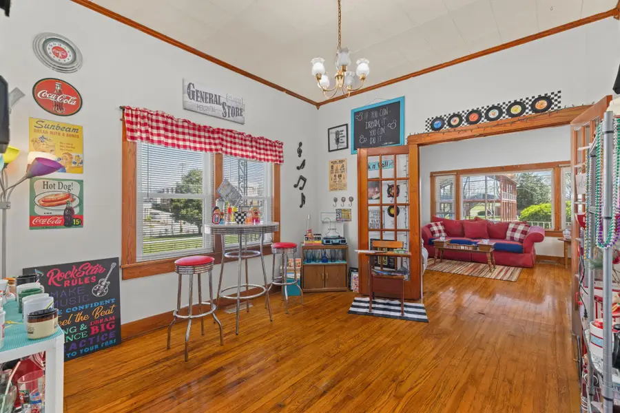 215 S Military Ave, Lawrenceburg, TN 38464 - #3