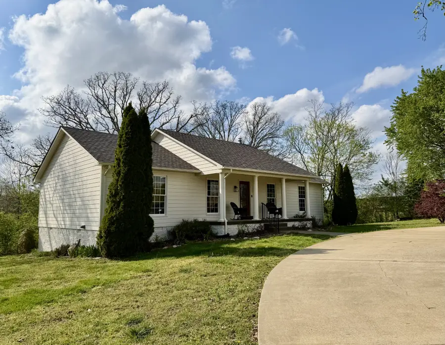 153 Gore Rd, Lawrenceburg, TN 38464 - #2