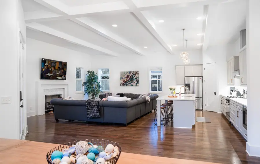 1029 Cheatham Pl, Nashville, TN 37208 - #3