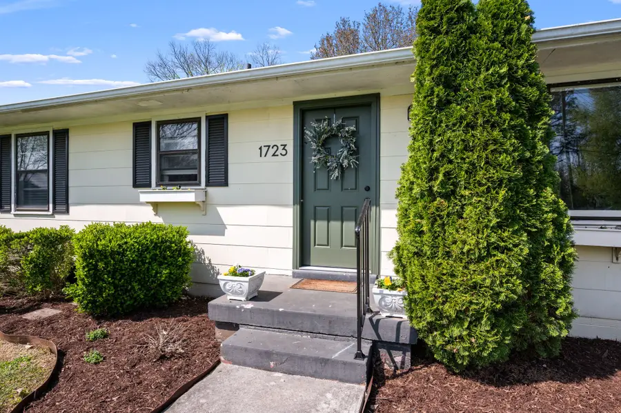 1723 Hamilton Dr, Murfreesboro, TN 37129 - #2