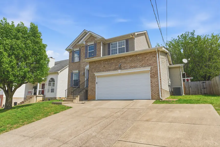 1021 Ridge Trl, Goodlettsville, TN 37072 - #2