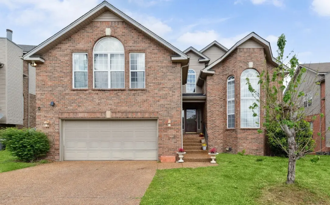 5512 Oak Chase Dr, Antioch, TN 37013 - #1