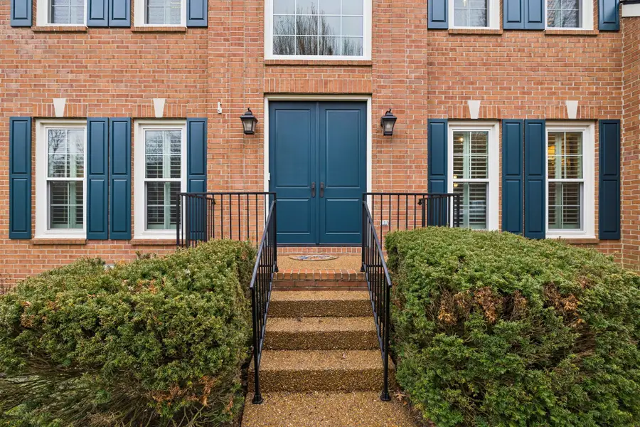 9455 Foothills Dr, Brentwood, TN 37027 - #2