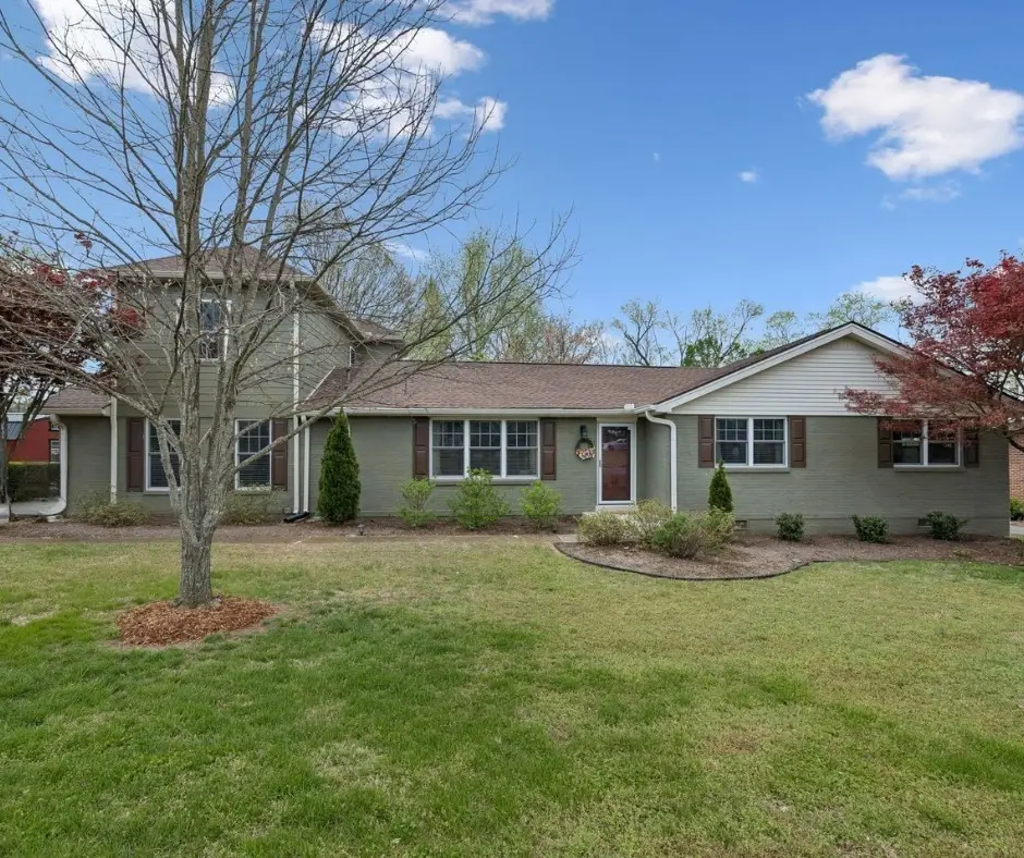 2913 Fernbrook Ln, Nashville, TN 37214 - #1