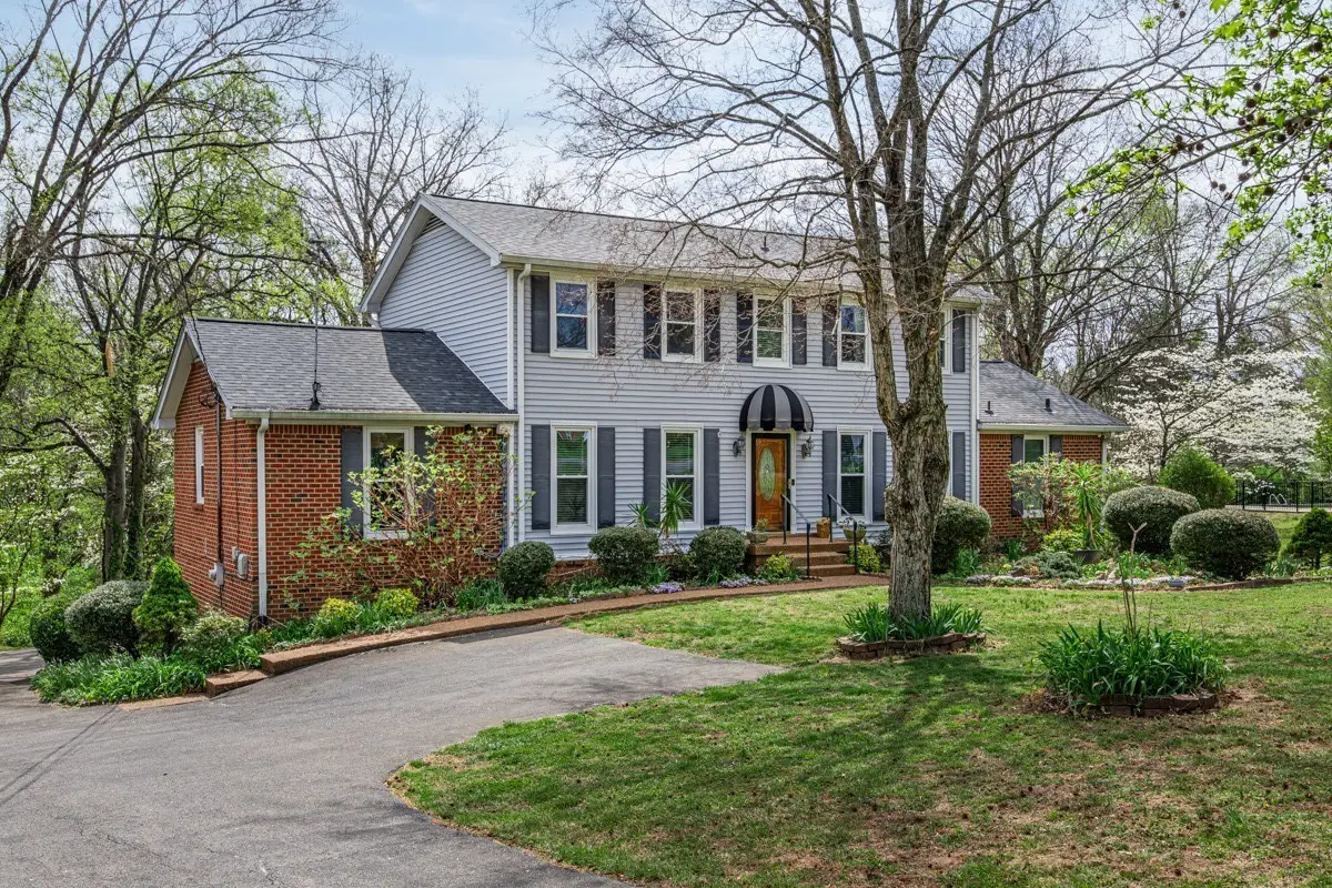 5624 Clovermeade Dr, Brentwood, TN 37027 - #1