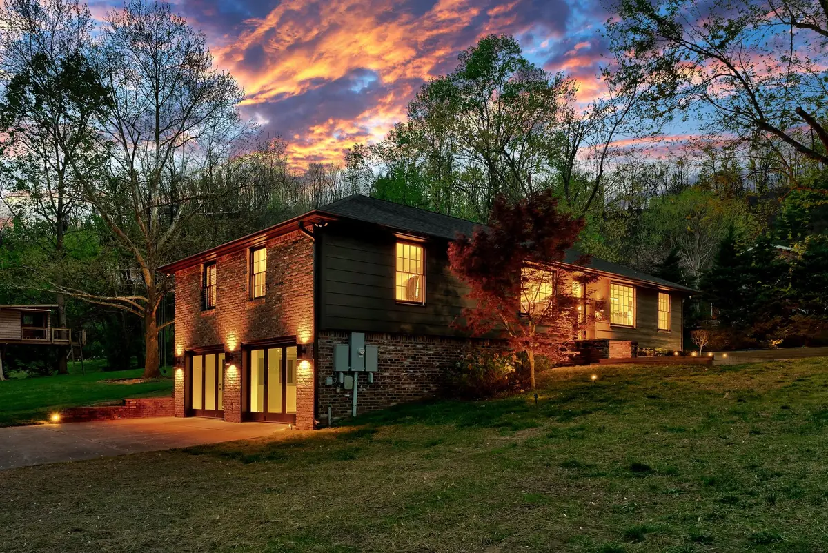 105 Dogwood Ln, Franklin, TN 37064 - #1