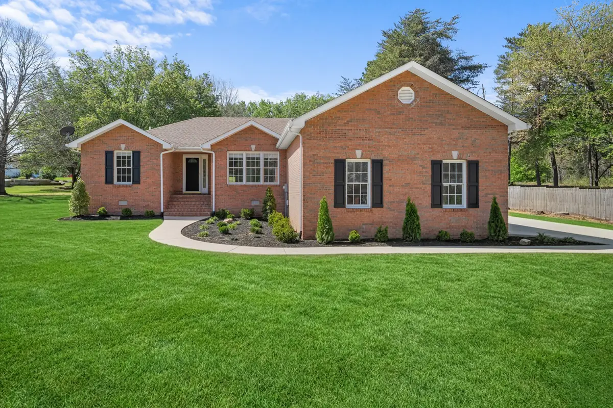 74 Maple Dr, Winchester, TN 37398 - #1