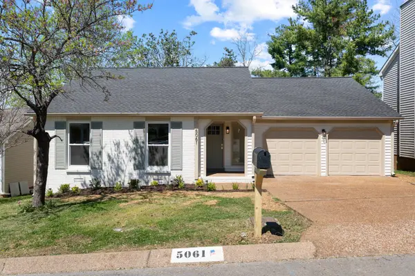 5061 English Village Dr, Nashville, TN 37211