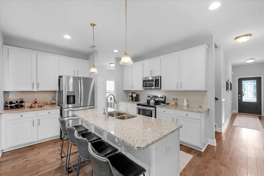 562 Oakvale Ln, Mount Juliet, TN 37122 - #3