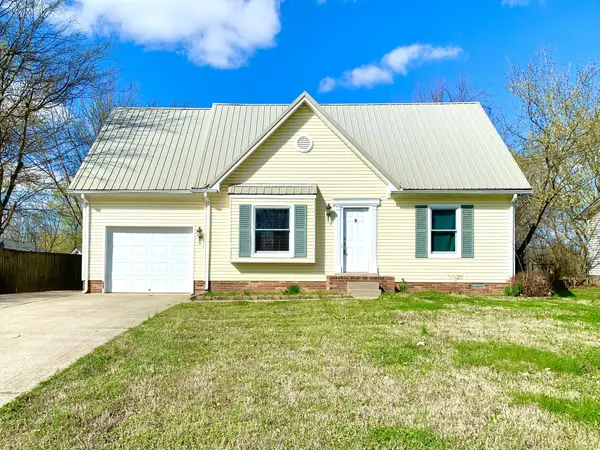 219 Jim Thorpe Dr, Clarksville, TN 37042