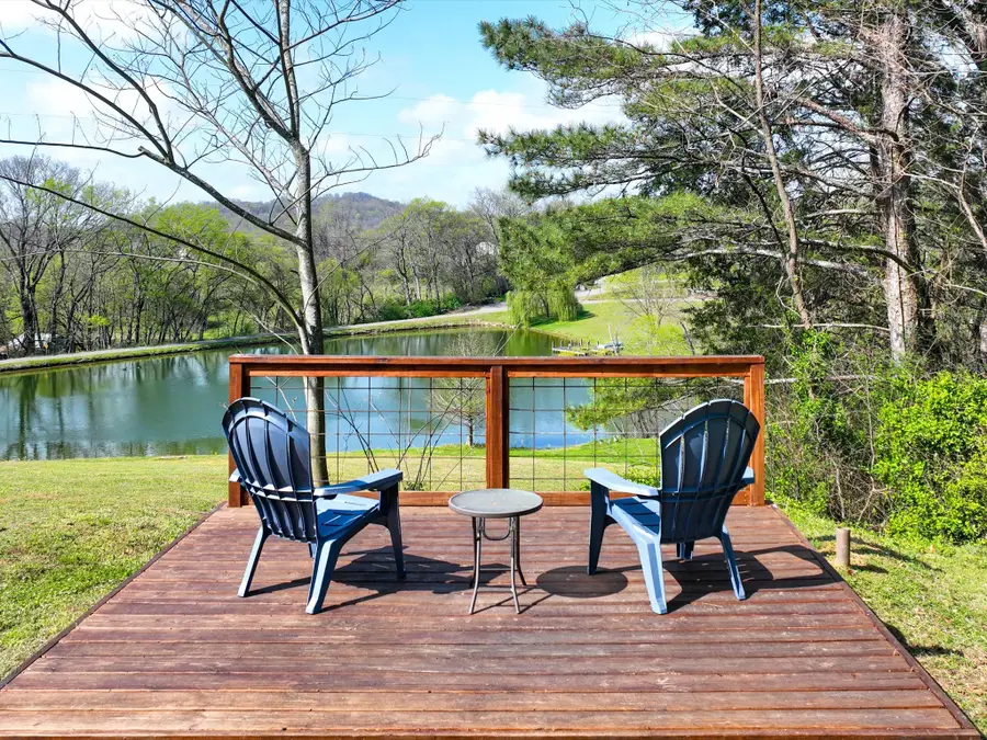 1454 Johnson Rd, Lewisburg, TN 37091 - #3