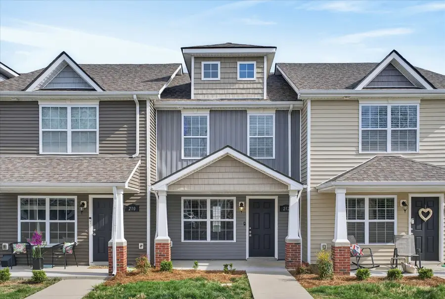 212 Alexander Blvd, Clarksville, TN 37040 - #2