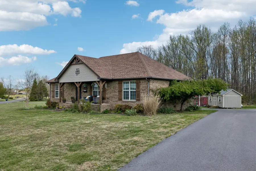 458 Kyson Cir, Lafayette, TN 37083 - #2