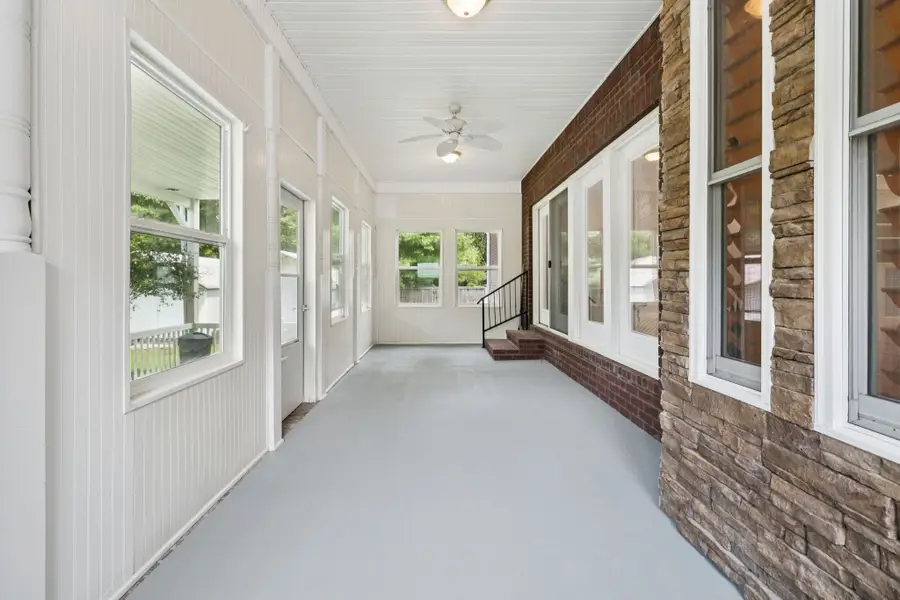 314 W Main St, Alexandria, TN 37012 - #3