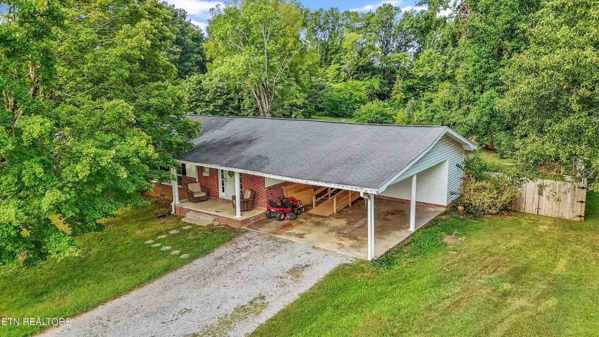 520 Mill St, Madisonville, TN 37354 - #1