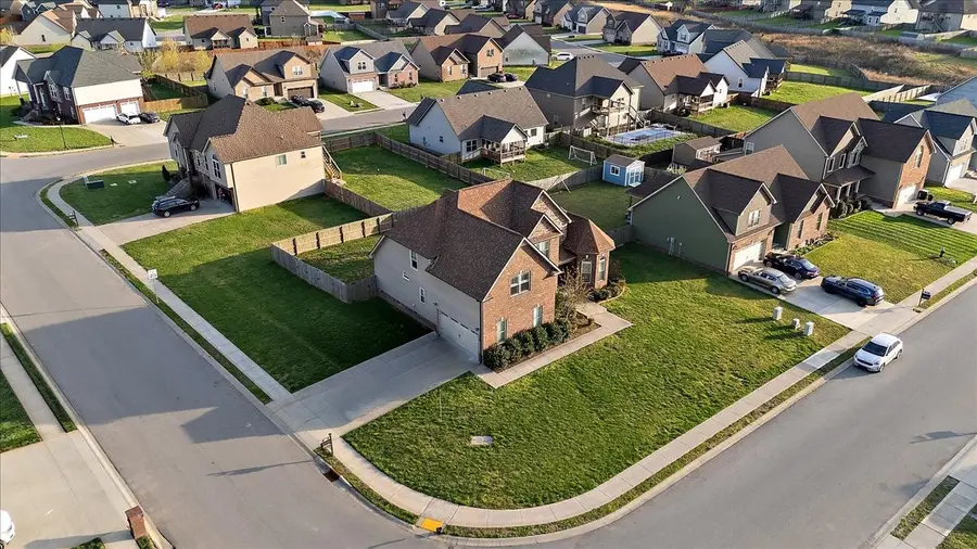 3880 Maliki Dr, Clarksville, TN 37042 - #2