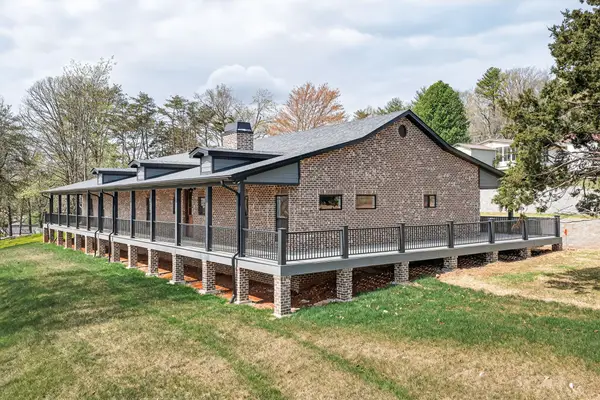 124 Virginia Ave, Livingston, TN 38570