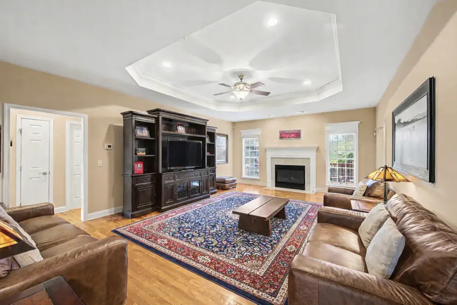 1437 Charleston Ln, Columbia, TN 38401 - #3