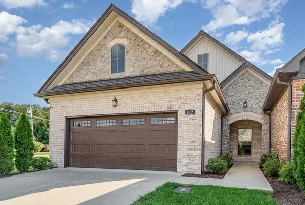 412 W Foxrun, Springfield, TN 37172